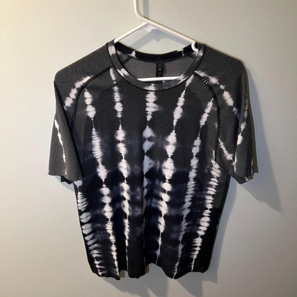 Lululemon MVT 2.0, M, Black Dye
